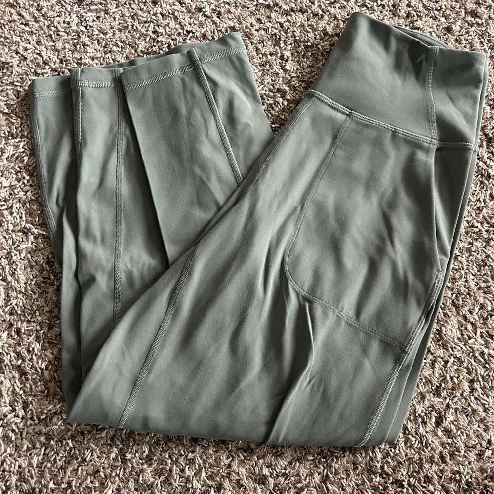 Lululemon Aligns Wide Leg